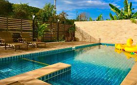 Koh Larn Riviara